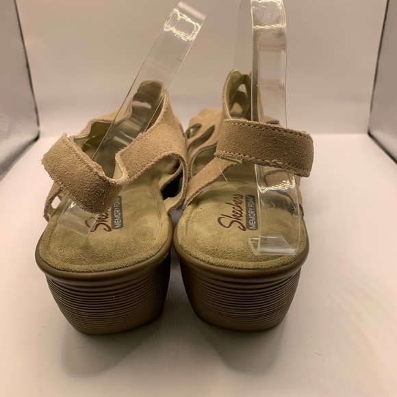 Skechers Memory Foam Slingback Platform Wedge Beige Suede Sandals Women's Sz10 - Picture 5 of 8